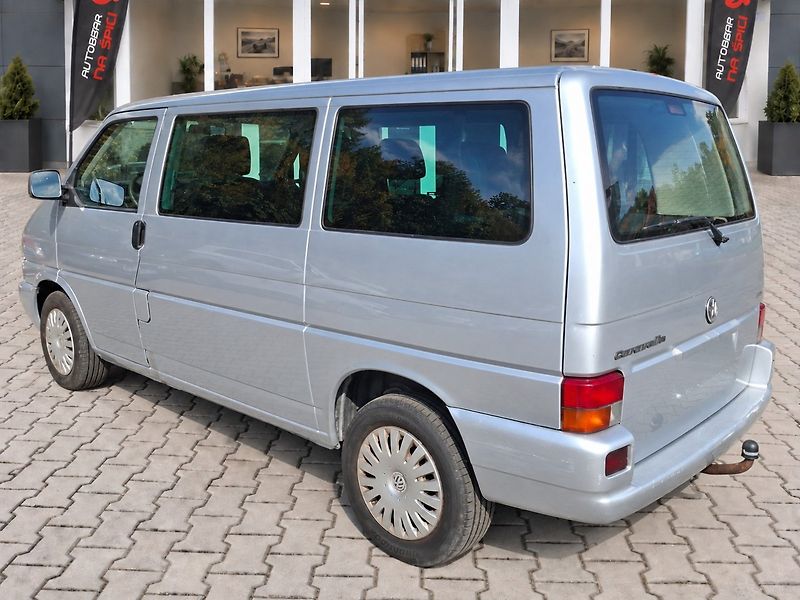 Volkswagen Caravelle (2002) 2.5TDI 111kW -7.MÍST-TAŽ.ZAŘ. - fotka 6 z 23