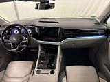 Volkswagen Touareg 3,0TDi 170kw 4x4 DSG TZ 19ALU - náhled 6