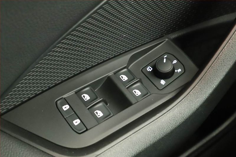 Škoda Octavia (2025) RS 2.0 TSI, RS, Navigace - fotka 10 z 18