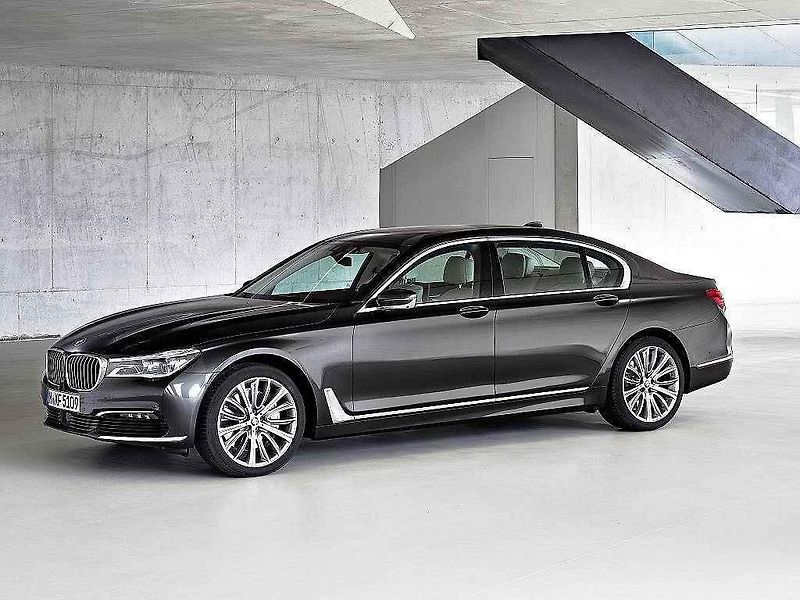 BMW řady 7.