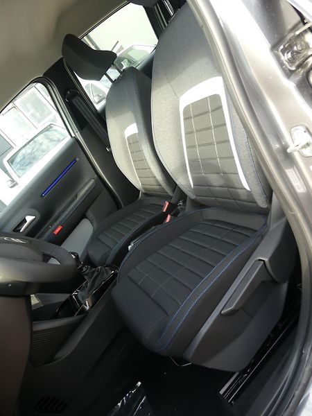 Citroën C3 (2026) PLUS Turbo 100k Manual - fotka 9 z 21