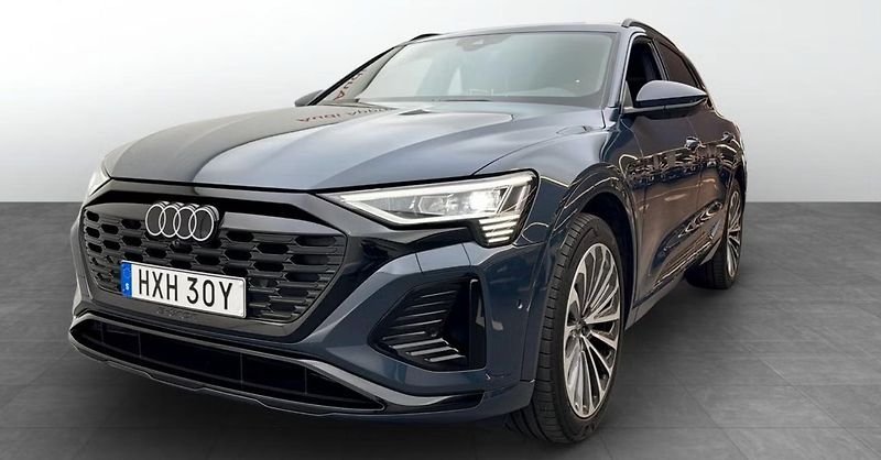 Audi Q8 e-tron 55 Q 360k Pano Tažné Matrix  - fotka 1 z 25