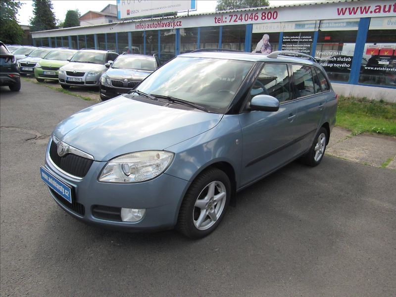 Škoda Fabia 1,9 TDi 77kW Combi Sport - fotka 1 z 32