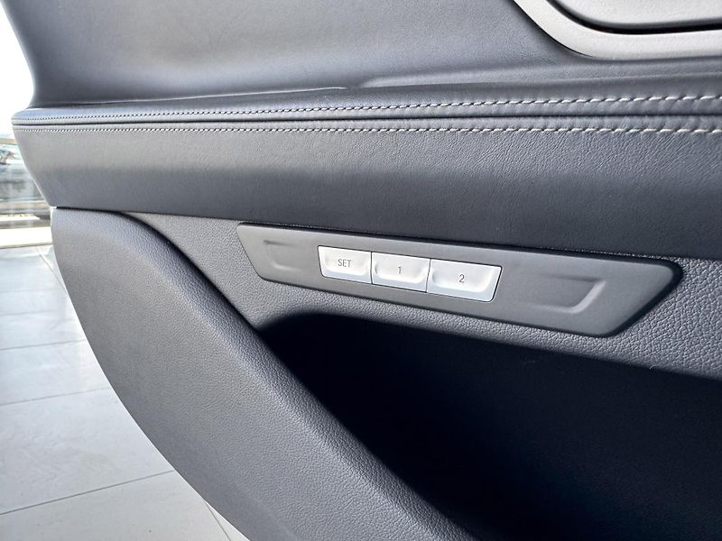 BMW Řada 7 730d xDrive*Dověry*360°Kam*DPH - fotka 43 z 51