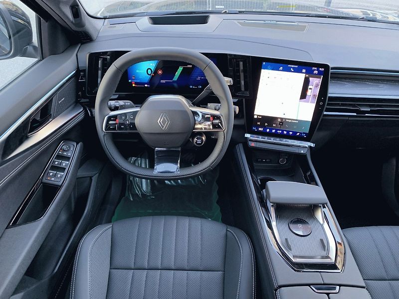 Renault Espace (2026) Iconic full hybrid E-Tech 200 - fotka 16 z 27