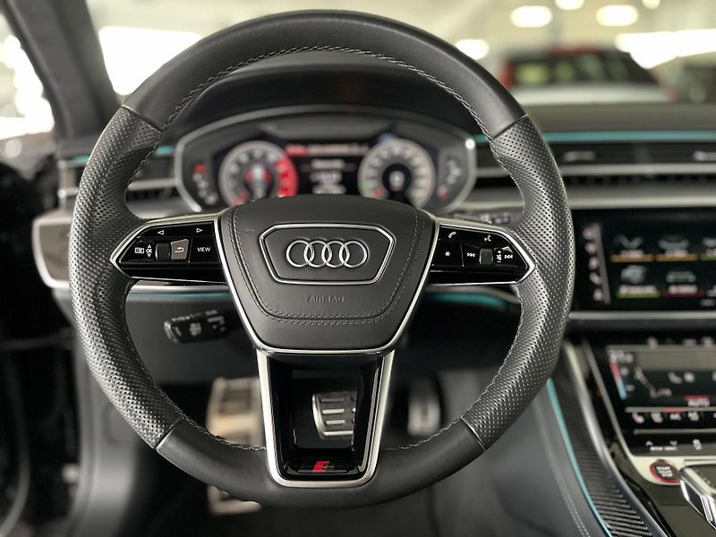 Audi S8 4,0TFSI Quattro*420kW*Webasto - fotka 11 z 42