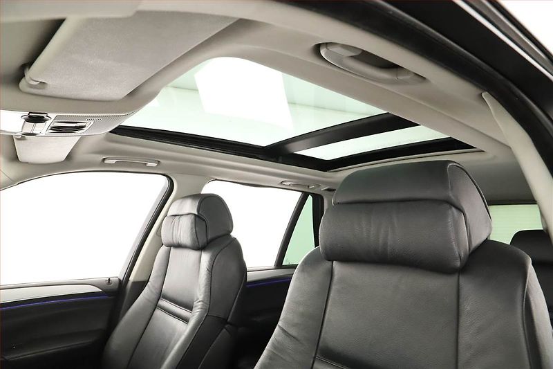 BMW X5 (2007) 3.0d, 4X4, Automat, Navi - fotka 17 z 20