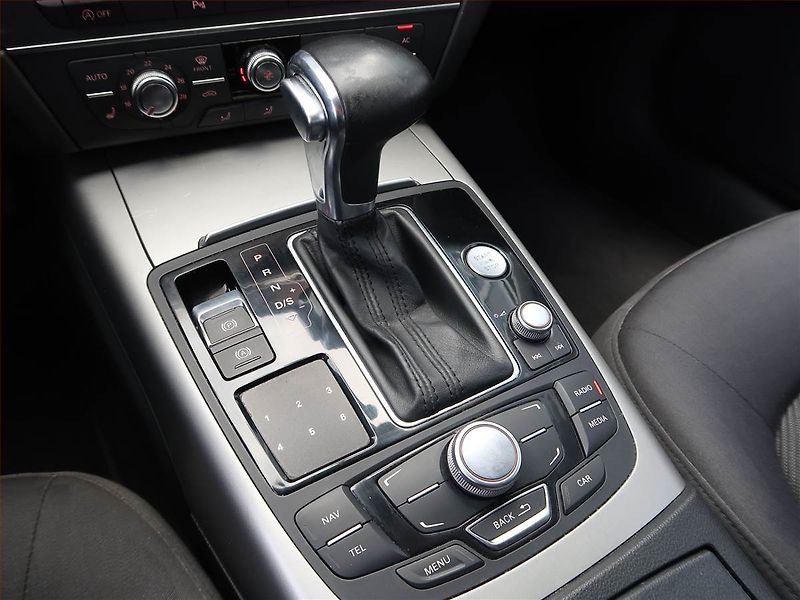 Audi A6 (2011) Basis 3.0 TDI, 4X4, Automat - fotka 13 z 19