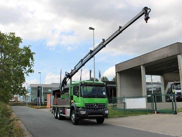 Mercedes-Benz Ostatní (2018) Eur6 valník 6x4+ HIAB 23tm - fotka 4 z 4