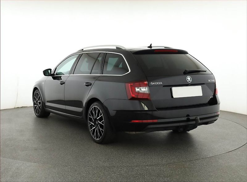 Škoda Octavia (2017) Laurin&Klement 2.0 TDI, 4X4 - fotka 4 z 20