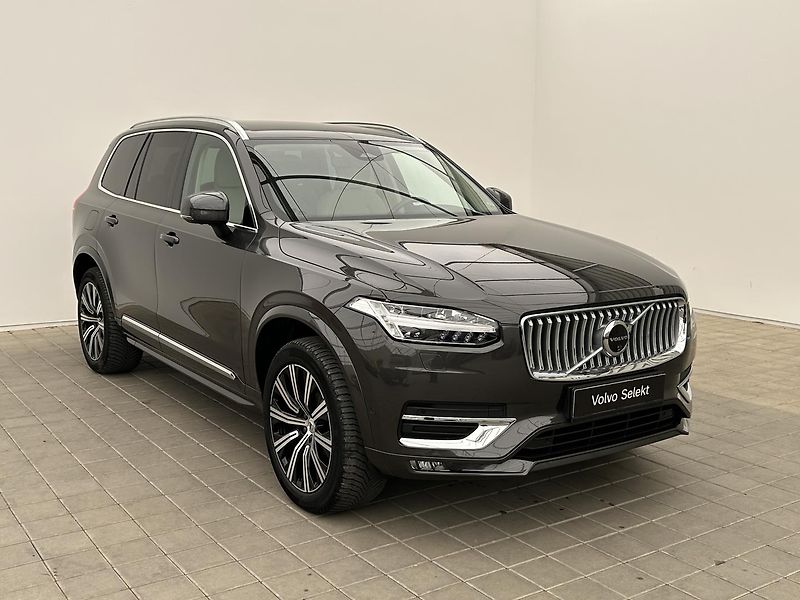 Volvo XC90 2.0 B5 4x4 PLUS Bright Vzduch - fotka 8 z 32
