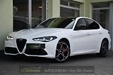Alfa Romeo Giulia 2,0T 16V 206kW AT8-Q4 VELOCE - náhled 1