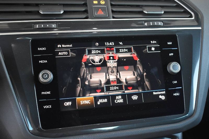 Volkswagen Tiguan (2018) 2.0TDI 140kW R-Line DSG, LED - fotka 23 z 28