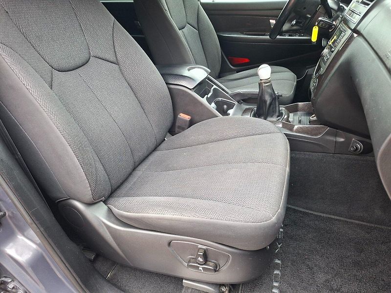SsangYong Rexton (2015) RX200E-XDI 114kW 6MAN -TAŽ.ZAŘ - fotka 18 z 33