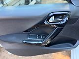 Peugeot 208 ACTIVE 1.4HDi 75 MAN5 - náhled 23