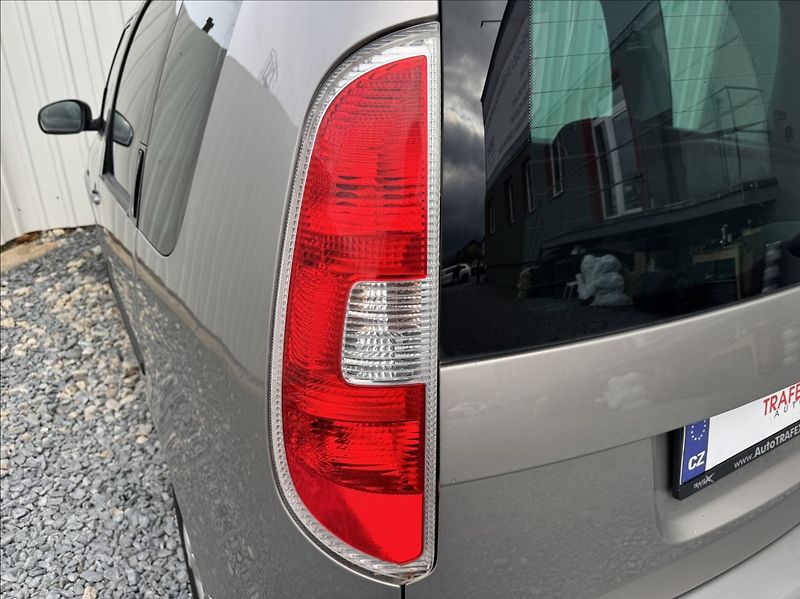 Škoda Roomster 1,2 HTP STYLE 1.maj původ ČR - fotka 15 z 50