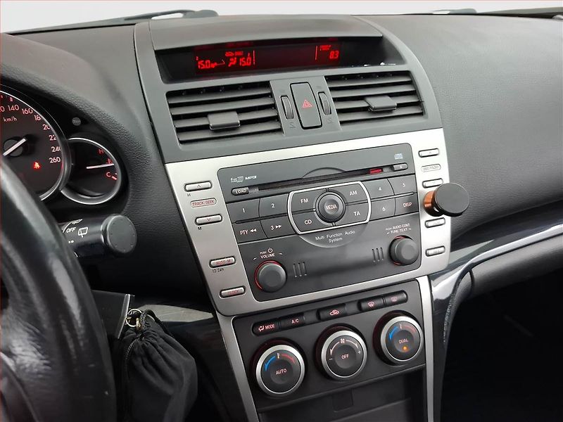 Mazda 6 (2008) 2.0, jezdí výborně - fotka 12 z 16