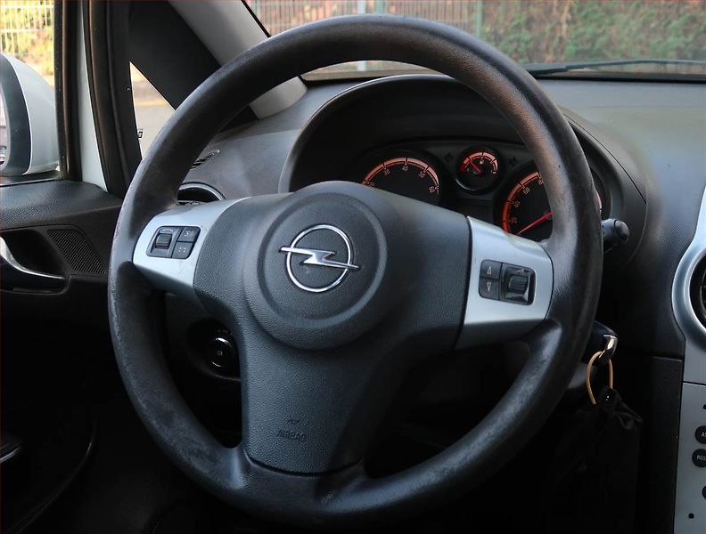 Opel Corsa (2013) 1.0, Serv.kniha, Tempomat - fotka 14 z 15