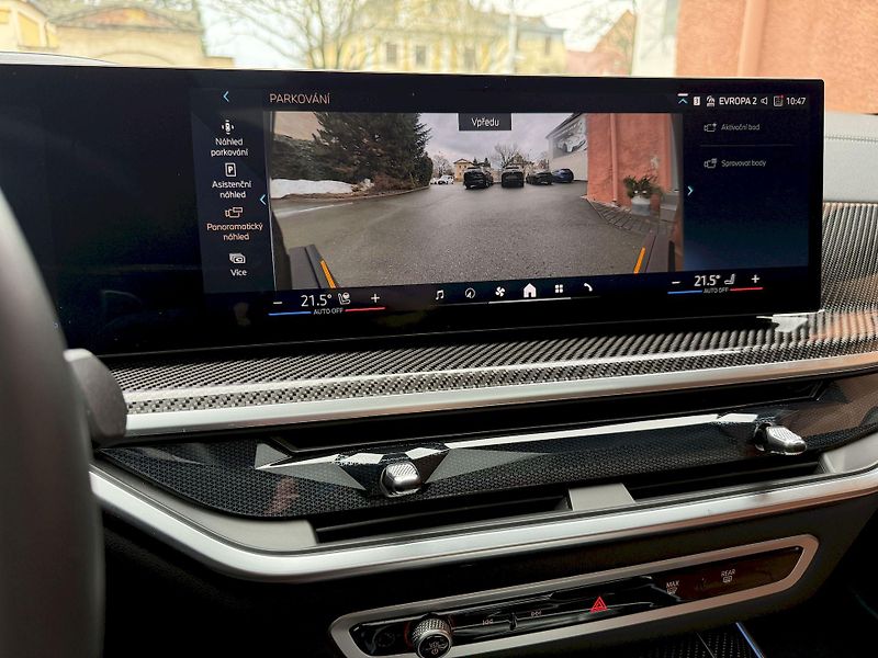 BMW X5 xDrive40d M-PRO Individual AIR - fotka 32 z 50