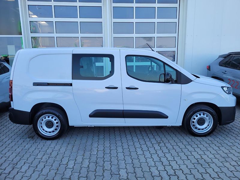 Toyota ProAce City CrewCab Comfort 130K - fotka 3 z 12