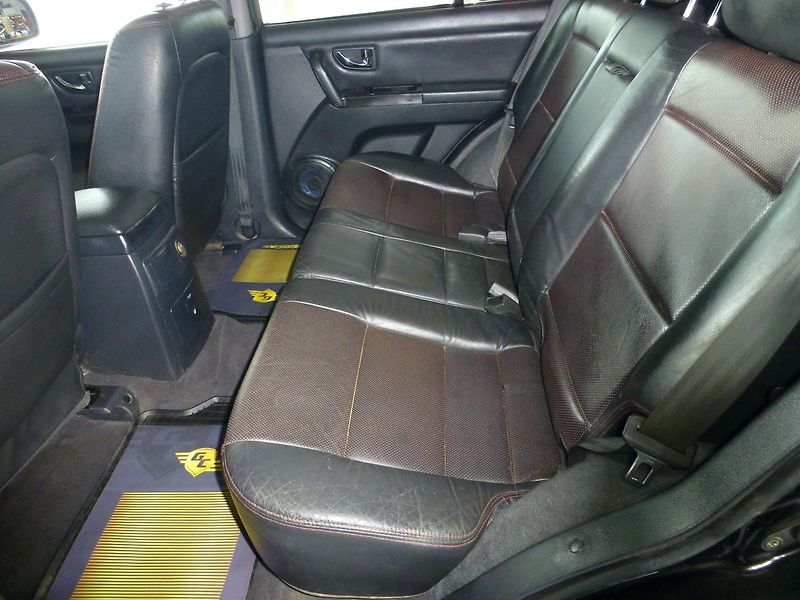 Kia Sorento (2007) 2,5CRDI*NAVI*VYHŘ.S**+SADA*4X4 - fotka 13 z 27