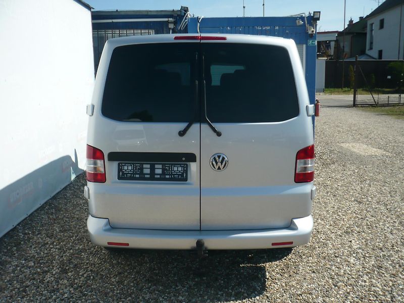 Volkswagen Transporter 2.0TDI 103Kw 5Míst Long Klima - fotka 9 z 24