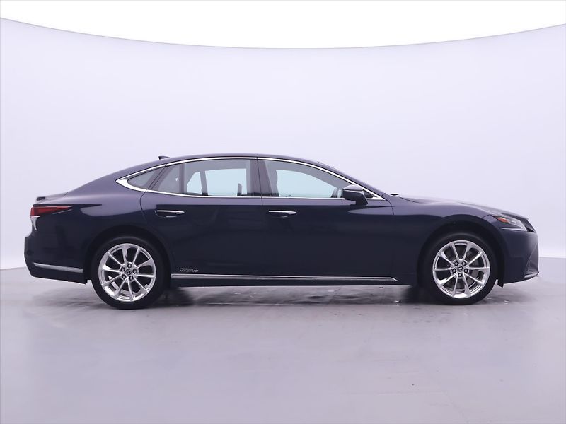Lexus LS 500h 3,5 HEV 220kW Aut. 4x4 CZ - fotka 8 z 41