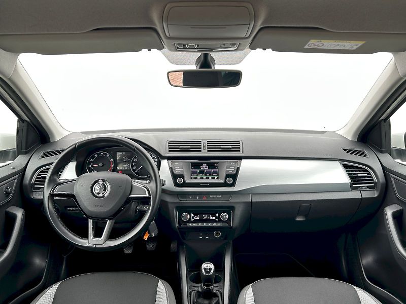 Škoda Fabia (2018) Combi 1.0 TSI 70kW MP5 Ambitio - fotka 5 z 31