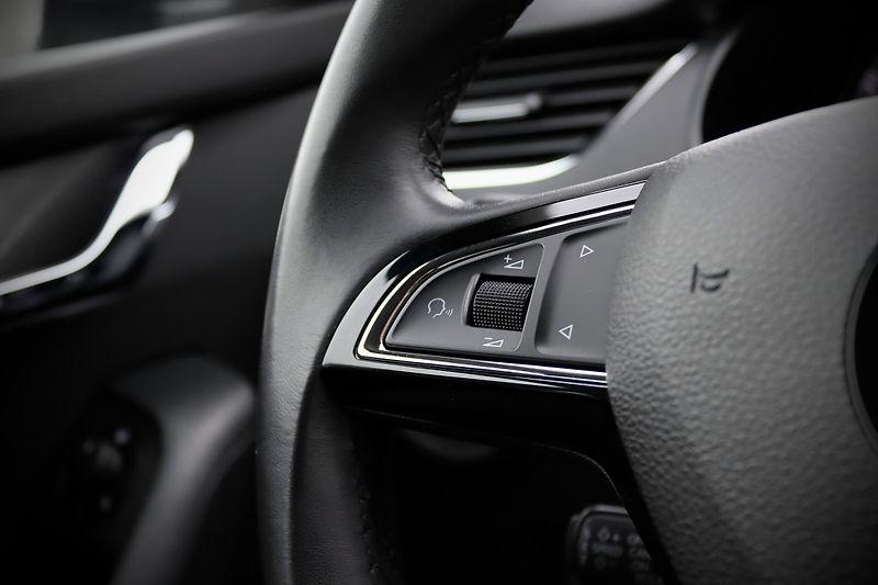 Škoda Octavia 3 FL Combi 1.5 TSI 110 kW DSG - fotka 22 z 39