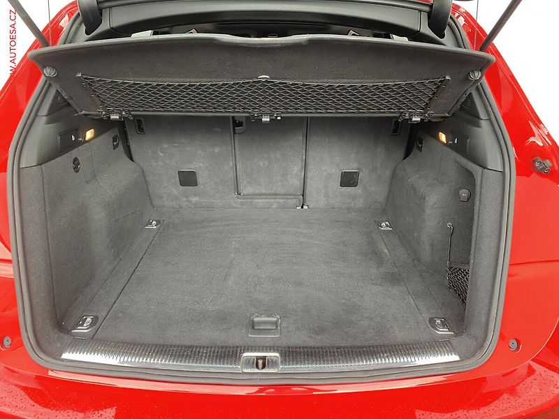 Audi Q5 (2013) 3.0 TDi Quattro, AT, navi - fotka 7 z 23