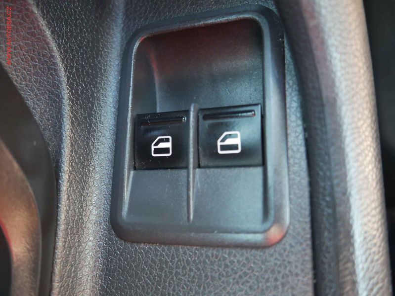 Škoda Fabia (2012) 1.2 12V, ČR, servis.kniha, AC - fotka 12 z 12