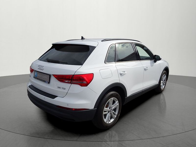 Audi Q3 35TDI A/T Virtual Navi Tažné - fotka 4 z 30