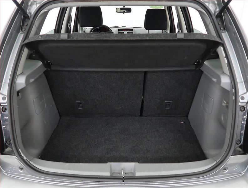 Suzuki SX4 (2008) 1.6 VVT, LPG, 4X4 - fotka 13 z 17