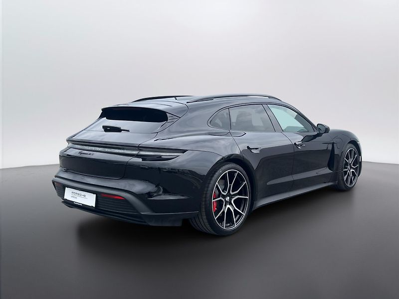 Porsche Taycan 4S Sport Tursimo 4S Sport Turi - fotka 5 z 28