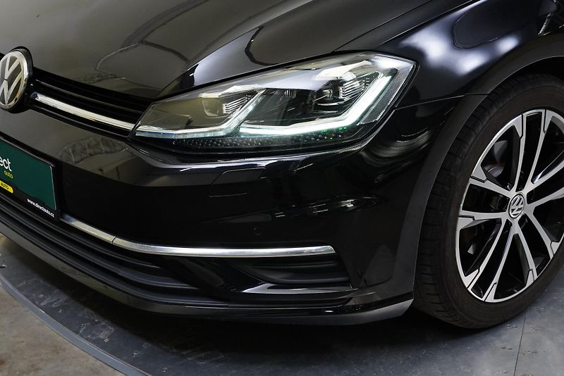 Volkswagen Golf - fotka 9 z 24