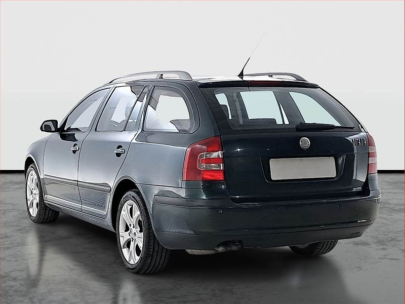 Škoda Octavia (2008) 2.0 TDI, Automat, po STK - fotka 4 z 18