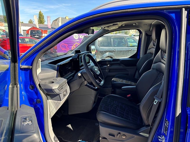 Ford Tourneo Custom (2026) MS-RT L1, Tourneo, 2.5 Duratec - fotka 8 z 39