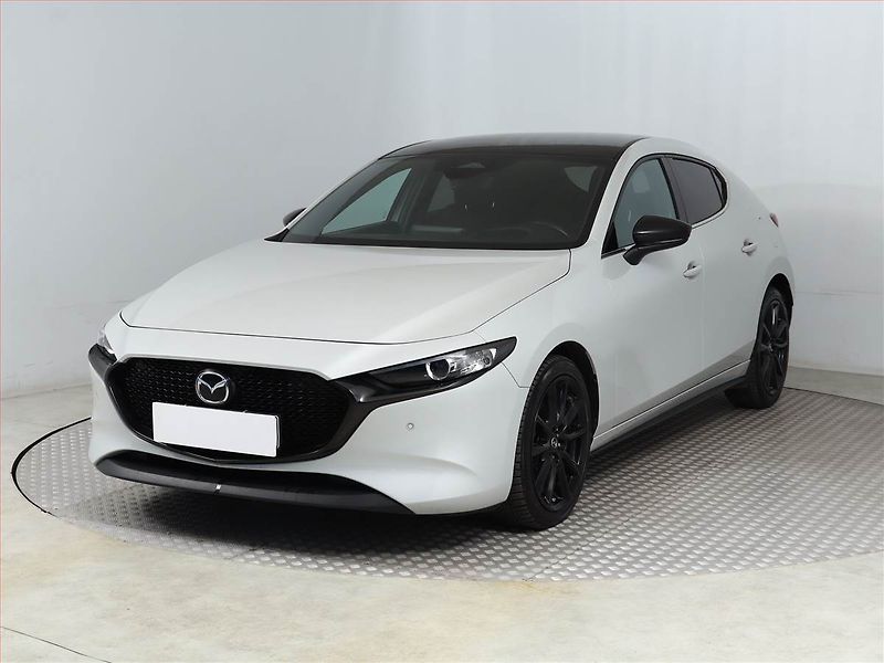 Mazda 3 (2024) 2.0 e-Skyactiv X - fotka 2 z 19