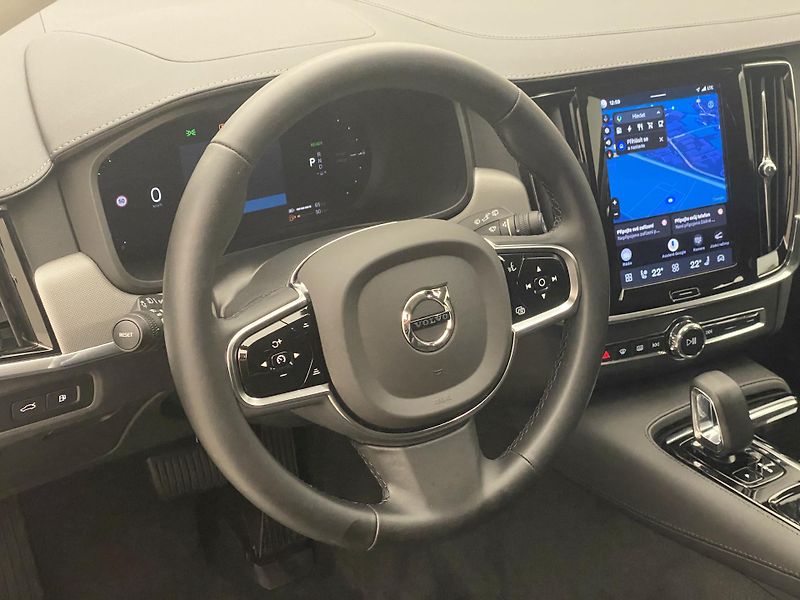 Volvo V90 T6 AWD RECHARGE DARK PLUS AUT - fotka 19 z 54