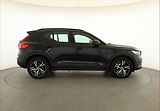 Volvo XC40 (2019) D4 AWD, 4X4, Automat, Kůže - náhled 6