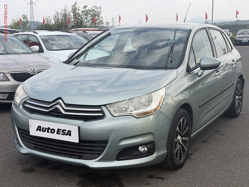 Citroën C4 (2013) 1.6i - fotka 3 z 15