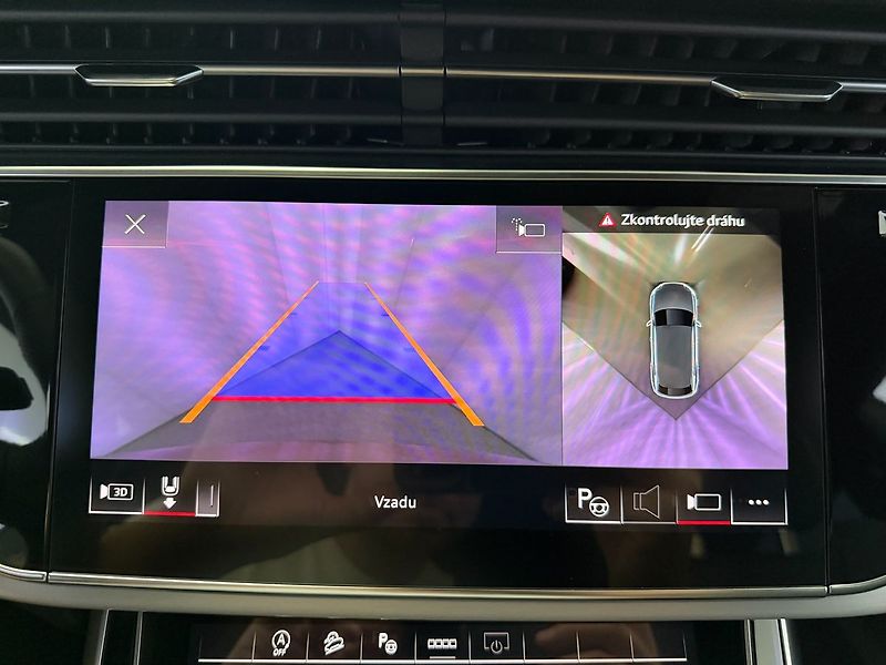Audi Q8 50TDI QUATTRO S-LINE, PANORAMA - fotka 17 z 37