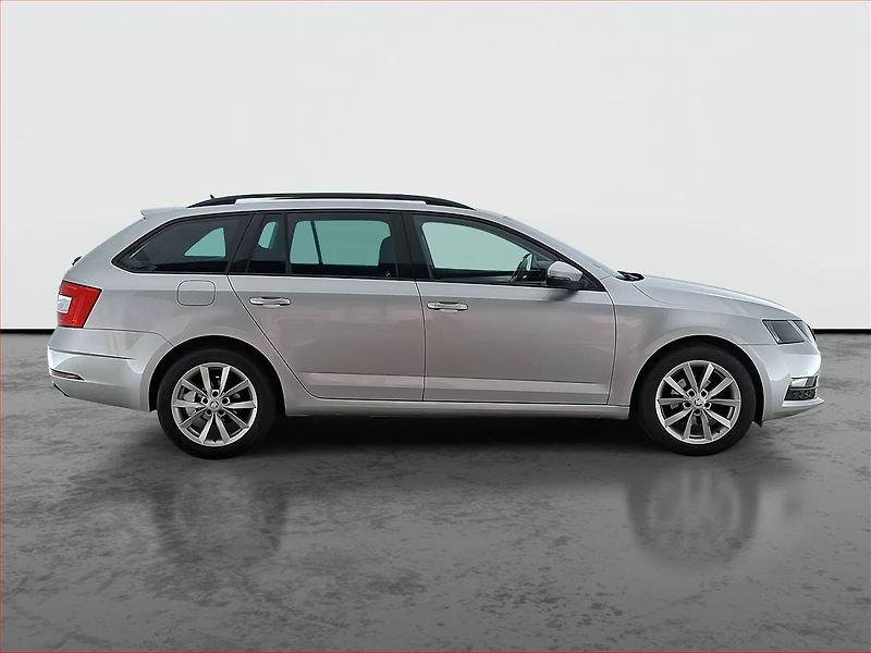 Škoda Octavia (2017) 1.6 TDI, Navi, Tempomat - fotka 6 z 19