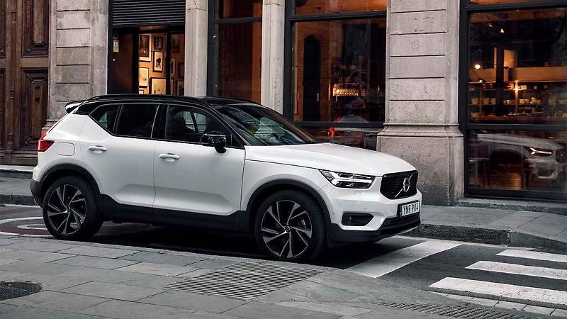 Volvo XC40.
