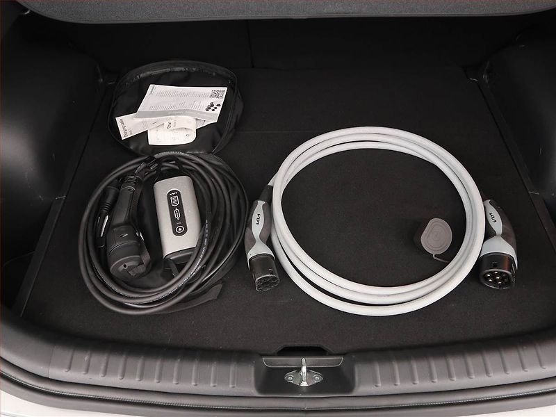 Kia Niro (2023) EV, SoH 100% - fotka 22 z 22