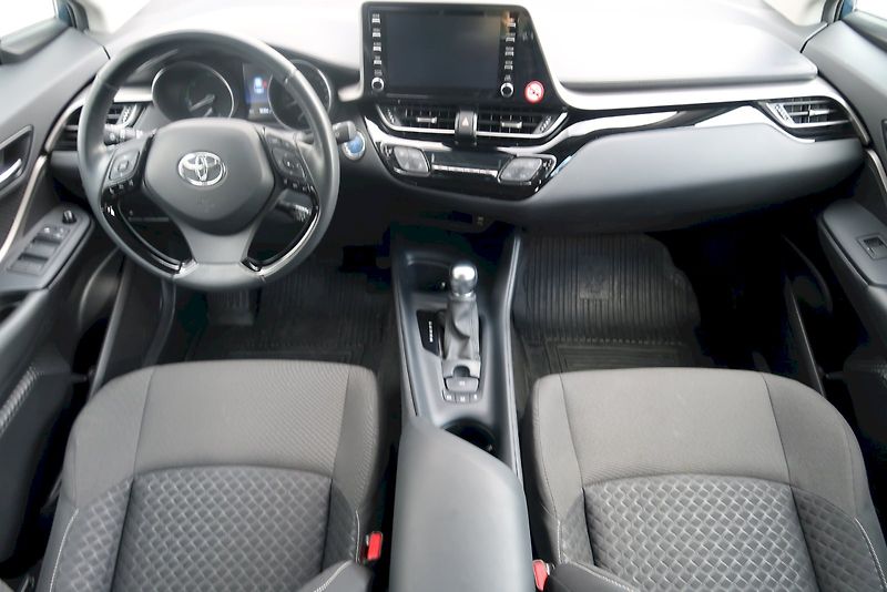 Toyota C-HR (2023) Comfort Business 1,8  Hybrid e - fotka 5 z 27