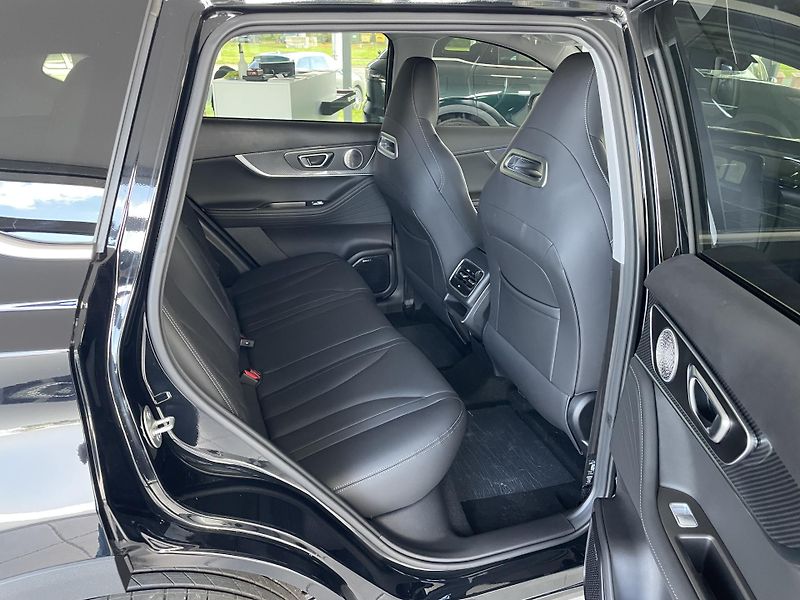 Chery Tiggo 7 (2026) 1,6T ICE Unique AWD - fotka 13 z 52