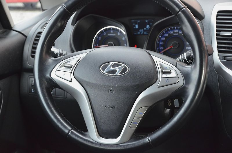 Hyundai ix20 (2013) 1.4i 66kW / ČR / 1.MAJITEL - fotka 20 z 30