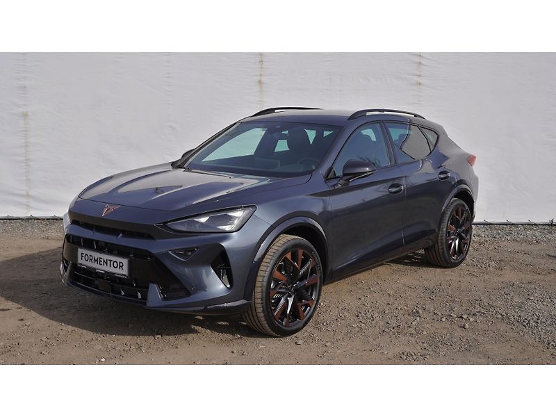 Cupra Formentor (2026) SUV - fotka 1 z 24