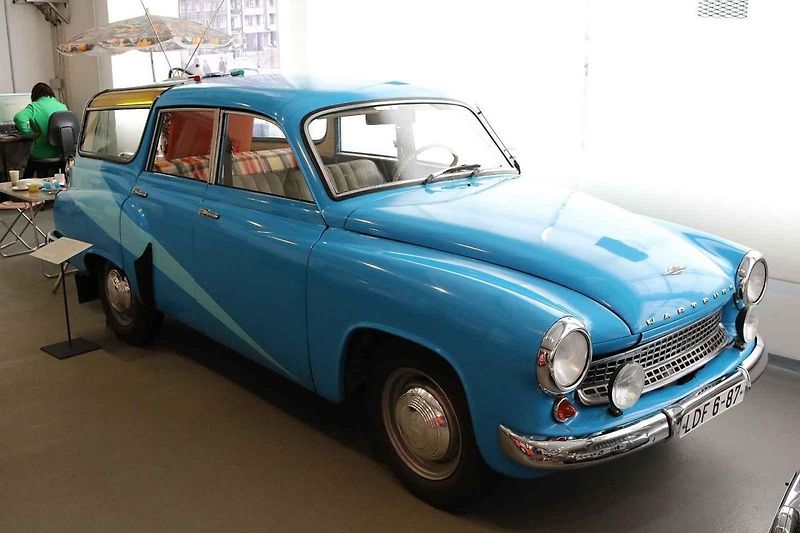 Tento čtyřtaktní Wartburg se vyráběl jen necelé tři roky